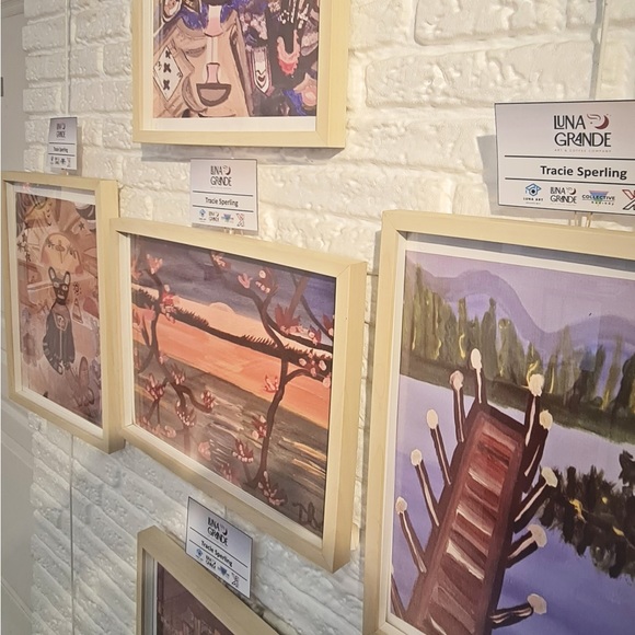 Fashion Is Life Original Acrylic Painting - Picture 4 of 6